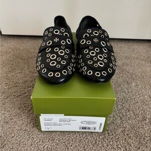 Stylish Black Loafers with Eyelet Design